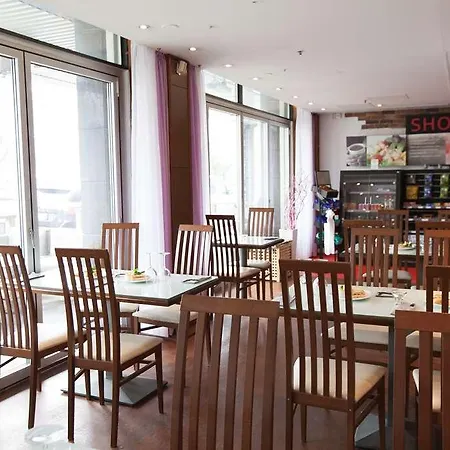 Scandic Hotel 3*